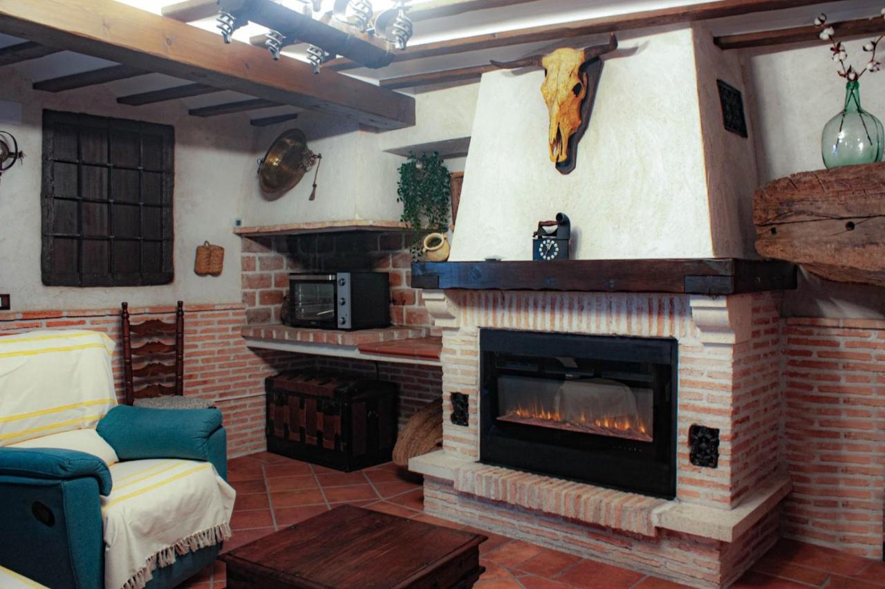 Casa Rural La Bodega, Ofrece Cata De Vino Gratis Horche Екстериор снимка
