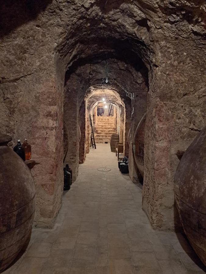 Casa Rural La Bodega, Ofrece Cata De Vino Gratis Horche Екстериор снимка