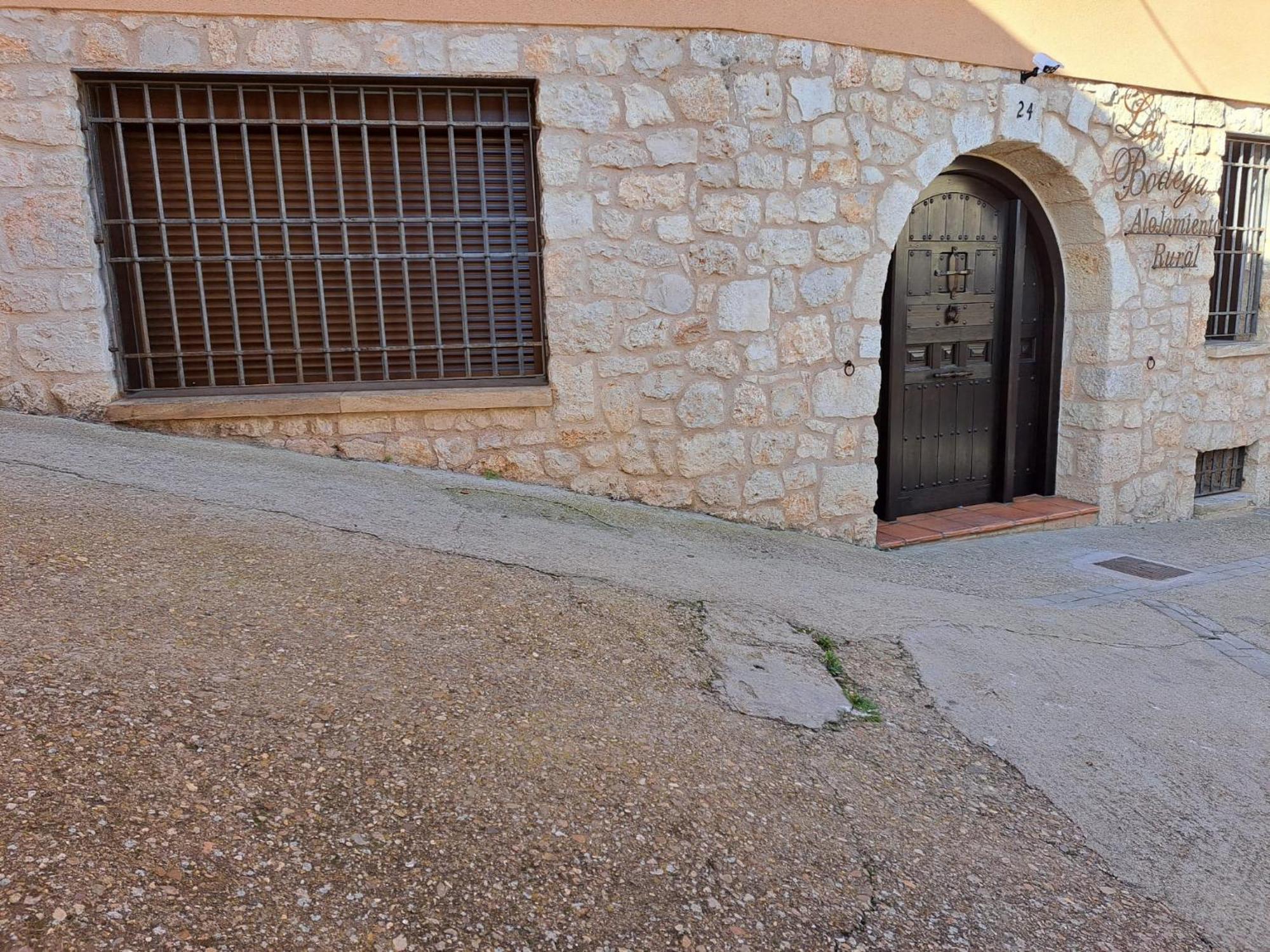 Casa Rural La Bodega, Ofrece Cata De Vino Gratis Horche Екстериор снимка
