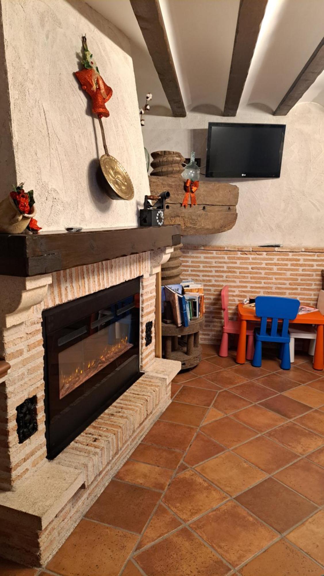 Casa Rural La Bodega, Ofrece Cata De Vino Gratis Horche Екстериор снимка